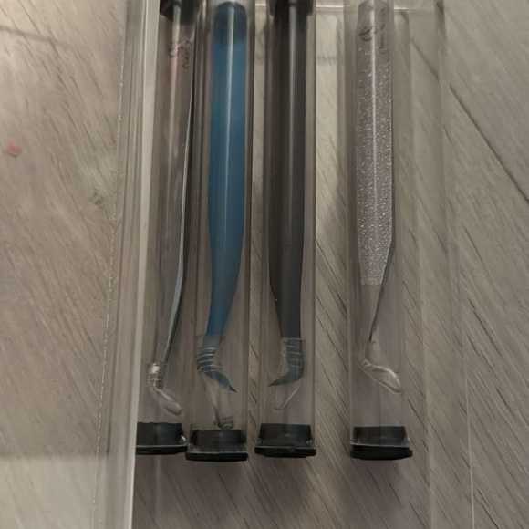 Silver Makeup Organizers Set - Picture 1 of 1